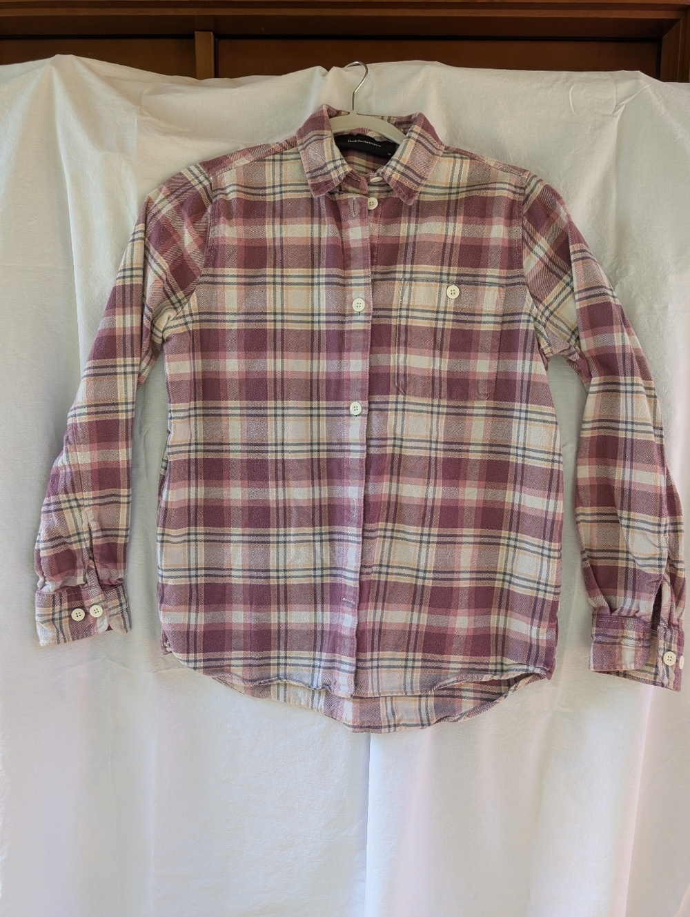 Peak Performance Cotton Flannel Button Down Pink XS